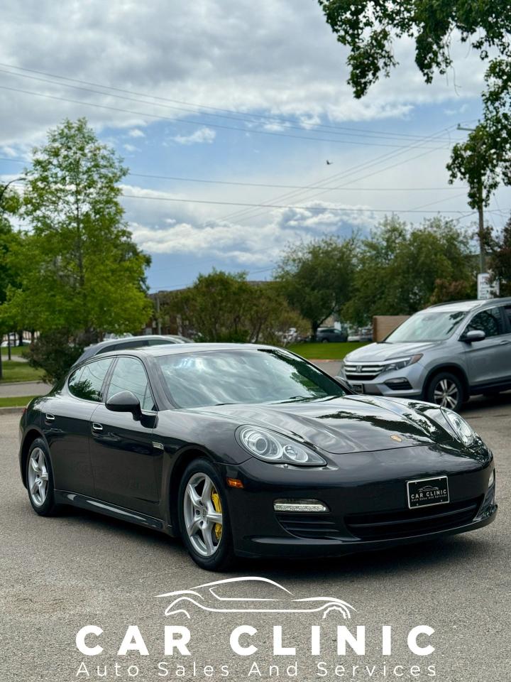 2011 Porsche Panamera  - Photo #9