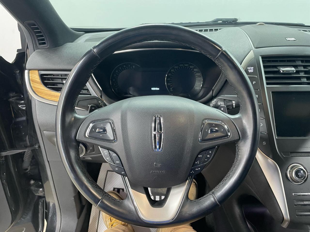 2015 Lincoln MKC Base