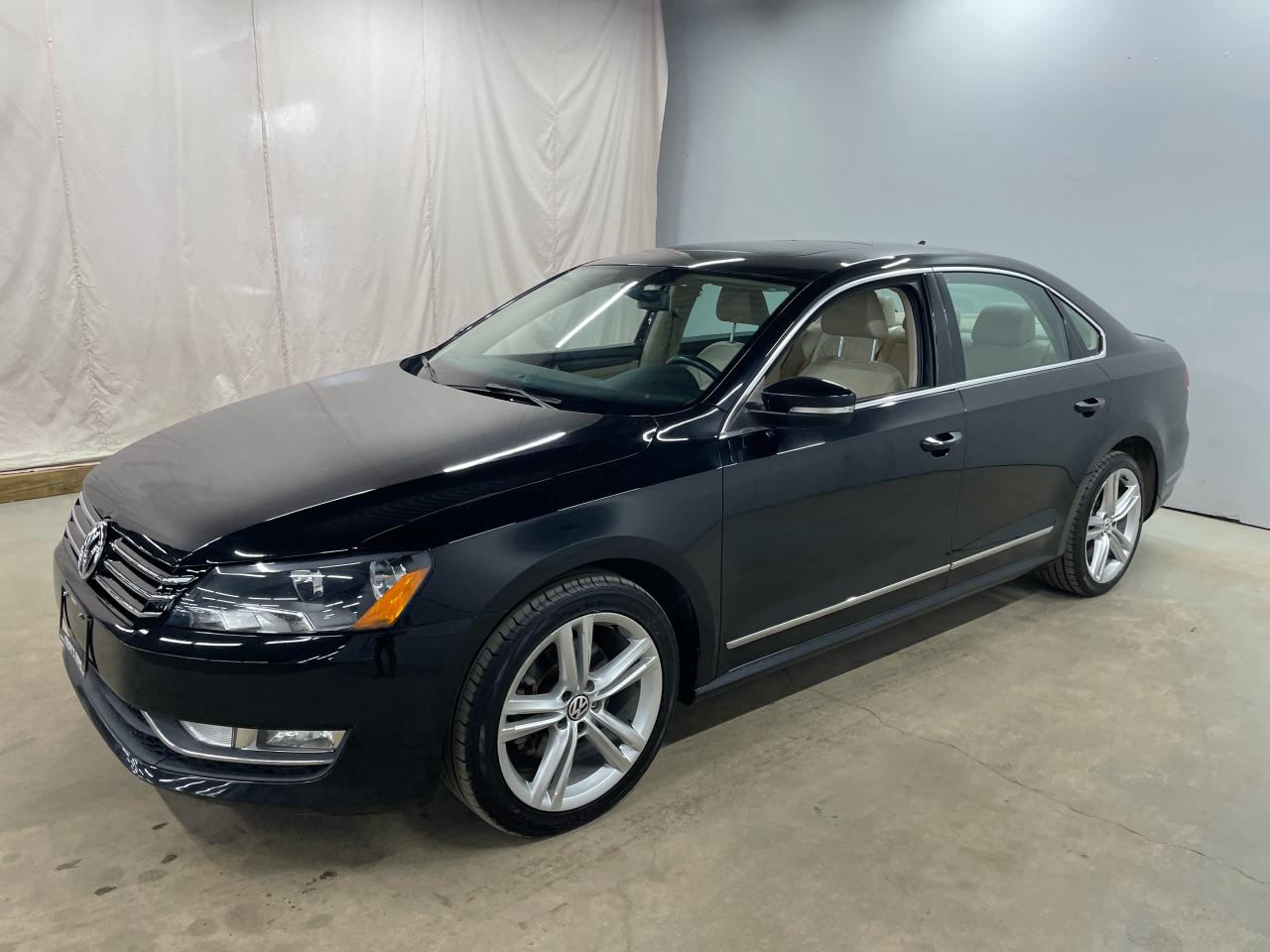 2015 Volkswagen Passat 4DR SDN 3.6L DSG HIGHLINE Photo23