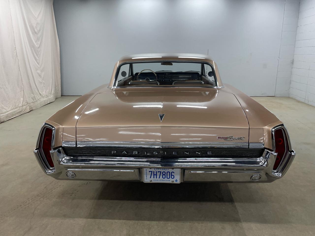1964 Pontiac Parisienne Sport Photo19