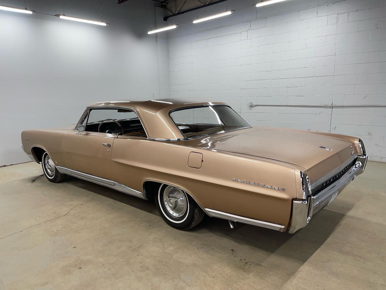 1964 Pontiac Parisienne Sport Photo4