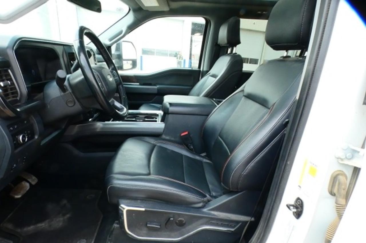 2023 Ford F-350 LARIAT 6.7L P/S DSL w/H&C L, pano S/R, NAV, BUC - Photo #10
