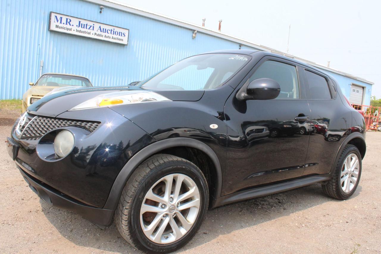 Used 2013 Nissan Juke SV for sale in Breslau, ON