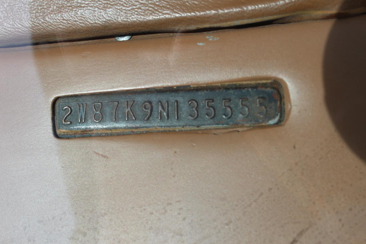 1748976516
