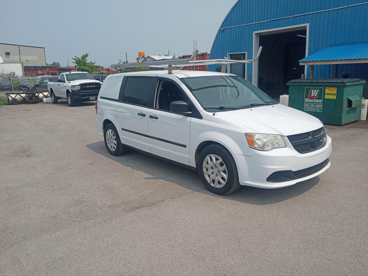 2014 RAM Cargo Van  - Photo #3
