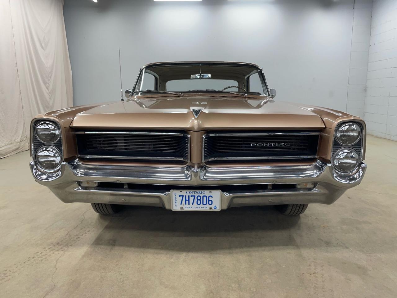 1964 Pontiac Parisienne Sport
