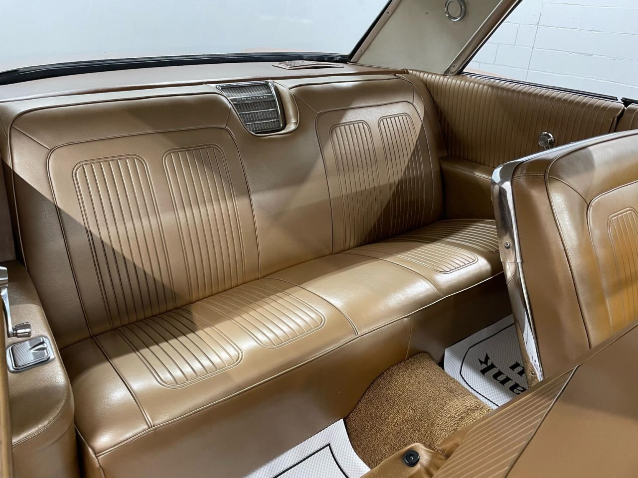 1964 Pontiac Parisienne Sport
