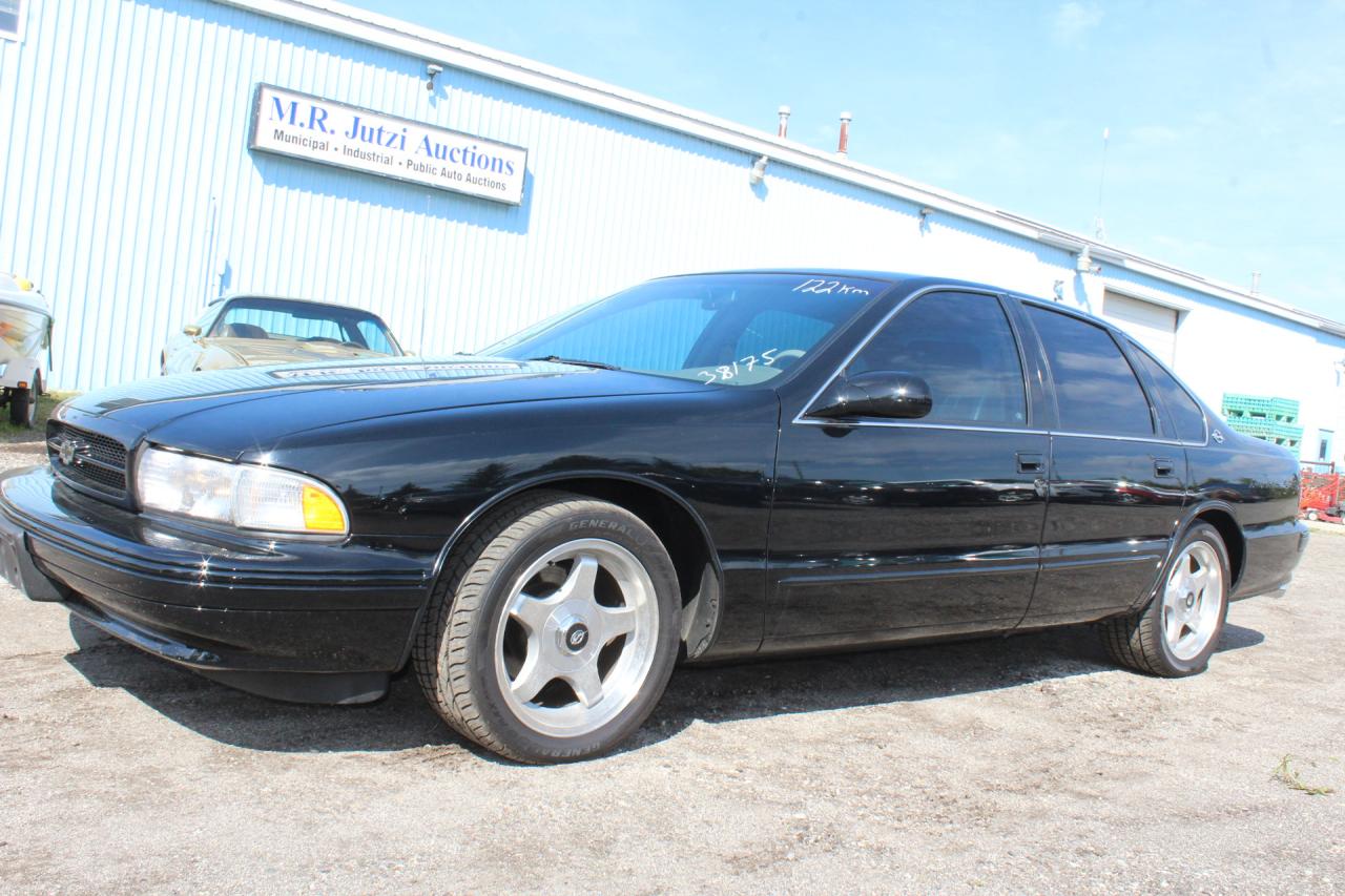 Used 1996 Chevrolet Impala  for sale in Breslau, ON