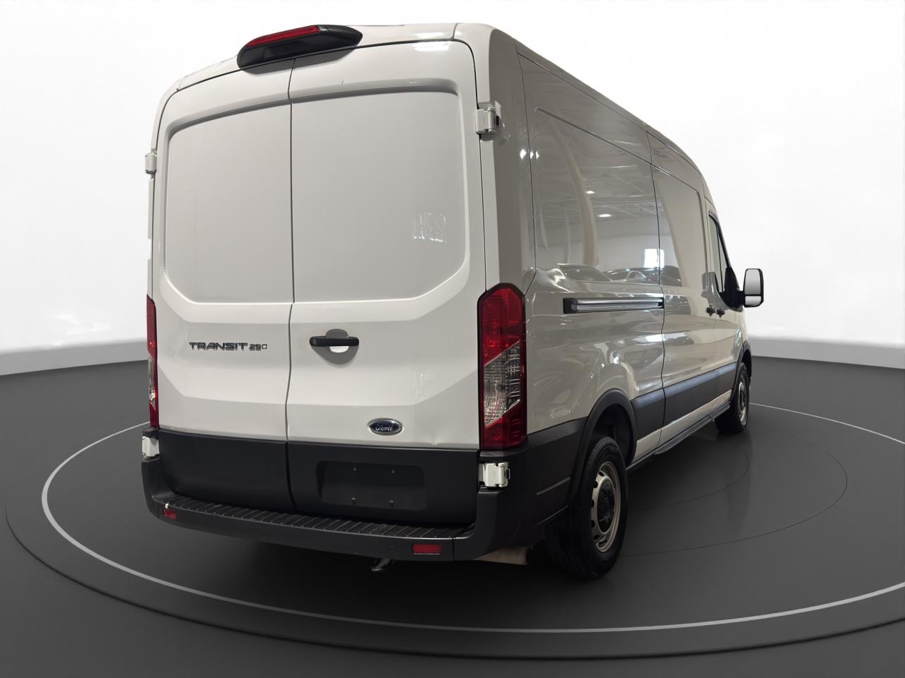2022 Ford Transit Cargo Van 250 Van Med. Roof w/Sliding Pass. 130-in. WB - Photo #7