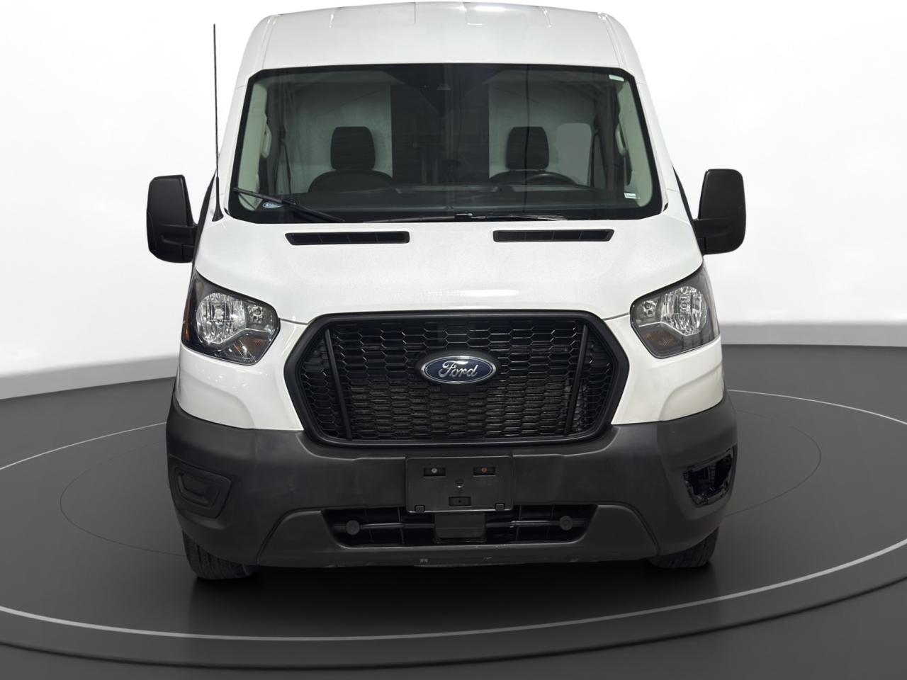 2022 Ford Transit Cargo Van 250 Van Med. Roof w/Sliding Pass. 130-in. WB - Photo #2
