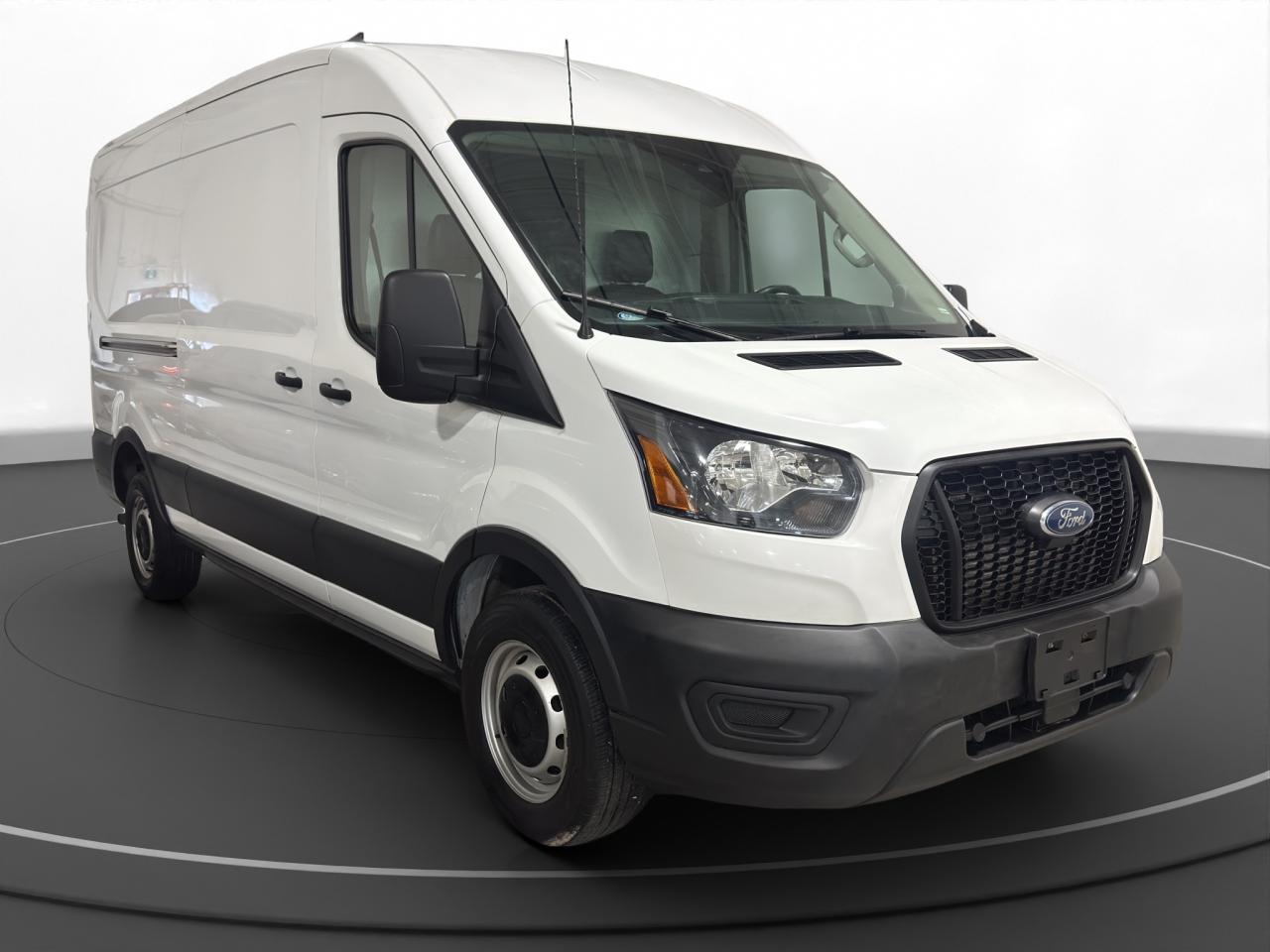 2022 Ford Transit Cargo Van 250 Van Med. Roof w/Sliding Pass. 130-in. WB - Photo #3