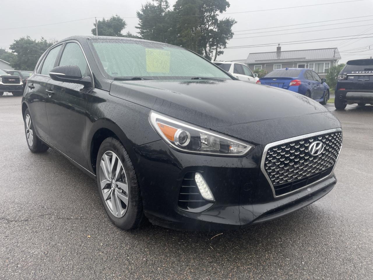 Used 2018 Hyundai Elantra GT GT GLS / 2.0L ENGINE GREAT ON GAS / HEATED SEATS & WHEEL / REVERSE CAMERA / ALLOY WHEELS / VARIABLE DRIVE MODE for sale in Truro, NS