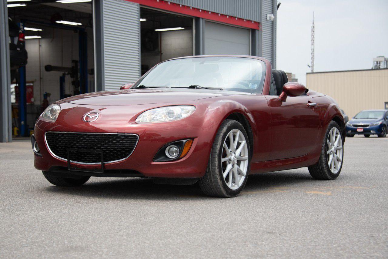 Used 2009 Mazda Miata MX-5  for sale in Chatham, ON