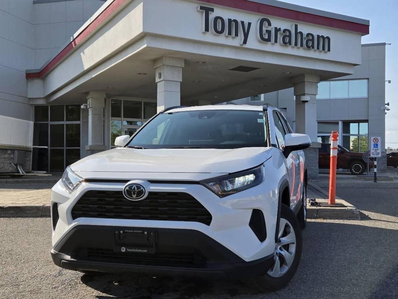 Used 2020 Toyota RAV4 LE for sale in Ottawa, ON