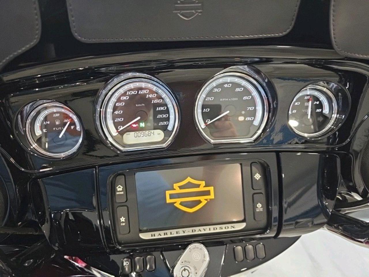 12598618