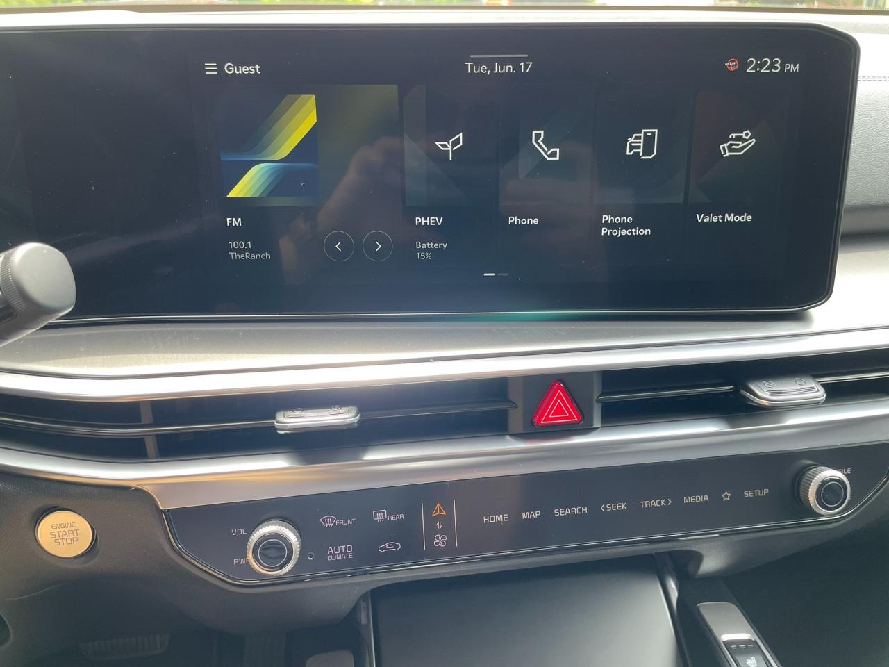 2025 Kia Sorento PLUG-IN HYBRID EX Photo