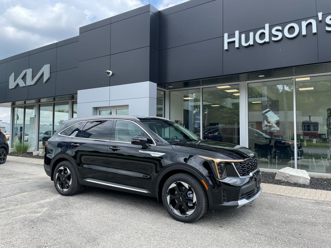 New 2025 Kia Sorento Plug-In Hybrid EX for sale in Listowel, ON