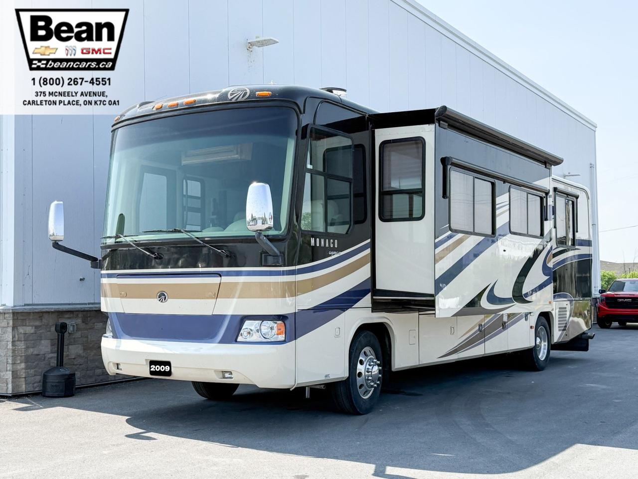 Used 2009 Monaco Roadmaster AE-STACKED RAIL MH / 216-230 WB  for sale in Carleton Place, ON
