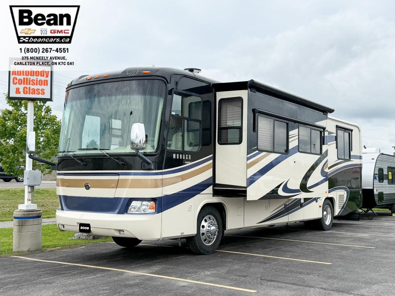 Used 2009 Monaco Roadmaster AE-STACKED RAIL MH / 216-230 WB 2009 MONACO CAYMAN - 34' MOTORHOME, QUEEN BED, DINETTE, FULL SIZE FRIDGE, 3-BURNER STOVE, MICROWAVE, FULL BATHROOM, FOLD-OUT SOFA, 2 TVS for sale in Carleton Place, ON
