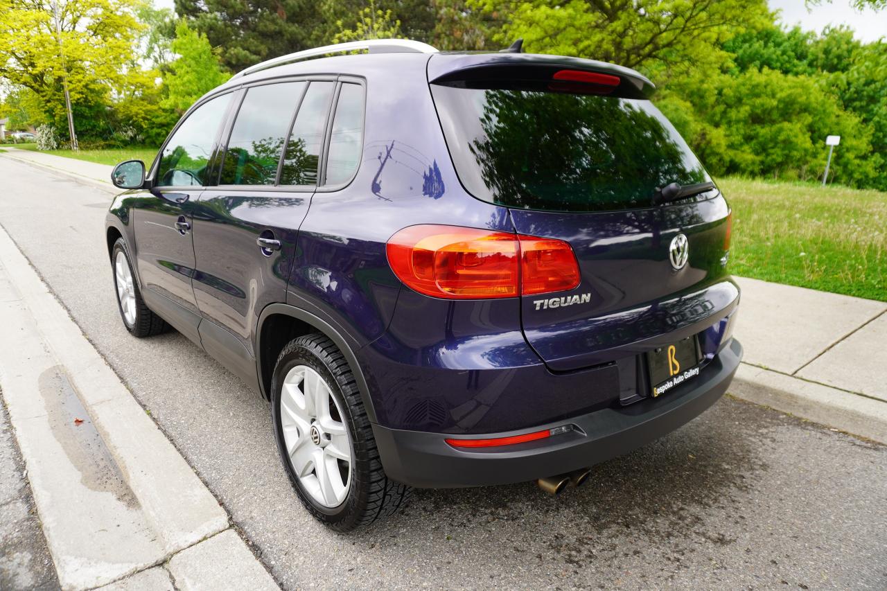 2015 Volkswagen Tiguan HIGHLINE / LEATHER/ PANOROOF/ WELL SERVICED/ LOCAL Photo2
