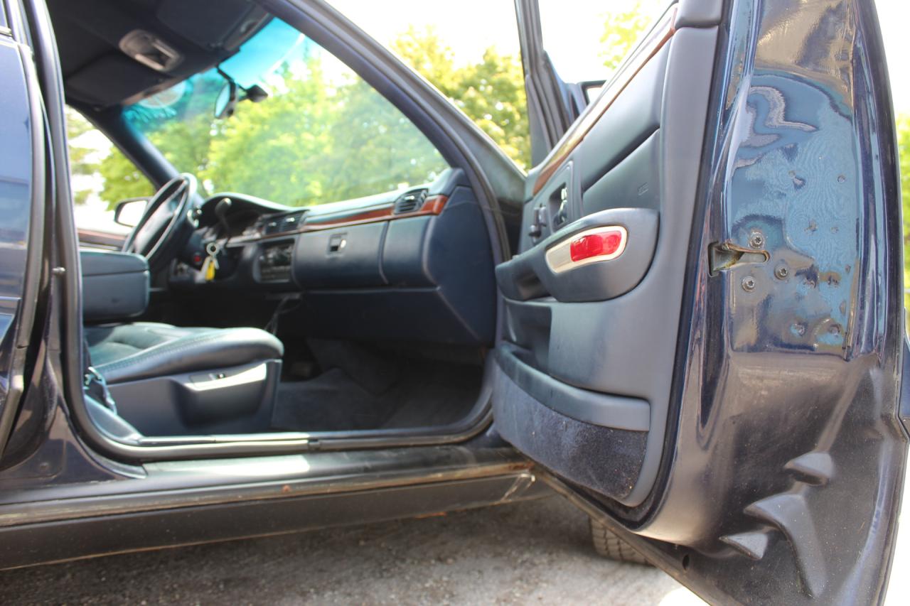 1997 Cadillac DeVille  Photo