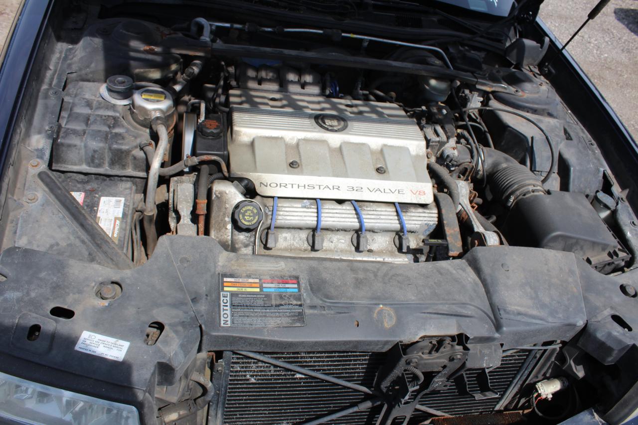 1997 Cadillac DeVille  Photo