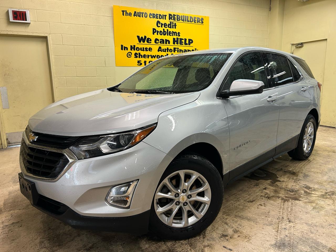 2020 Chevrolet Equinox LT - Photo #2