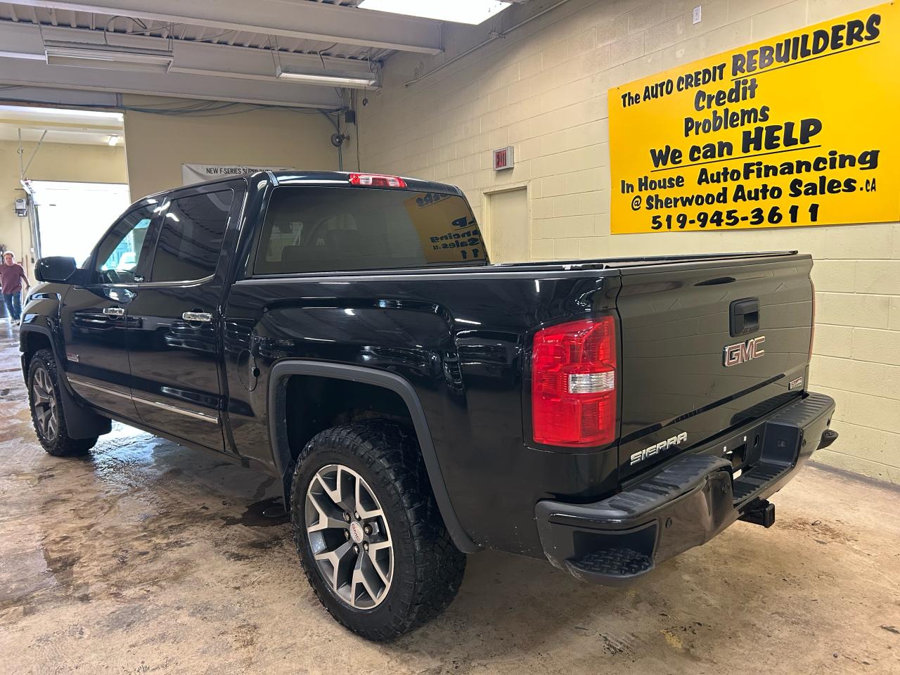 2015 GMC Sierra 1500 SLE - Photo #4