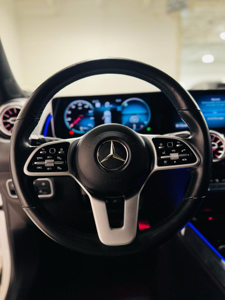 2021 Mercedes-Benz GLB GLB 250 - Photo #11