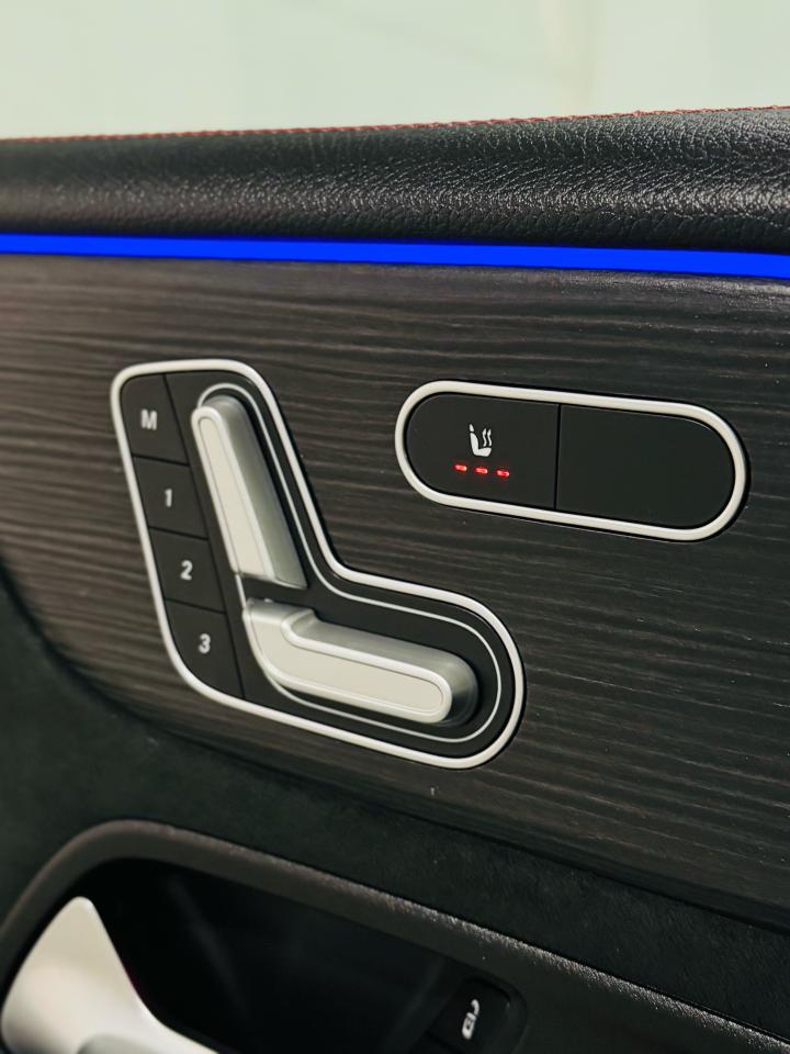 2021 Mercedes-Benz GLB GLB 250 - Photo #9