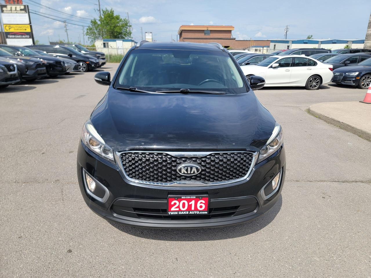 2016 Kia Sorento 3.3L LX+ - Photo #2