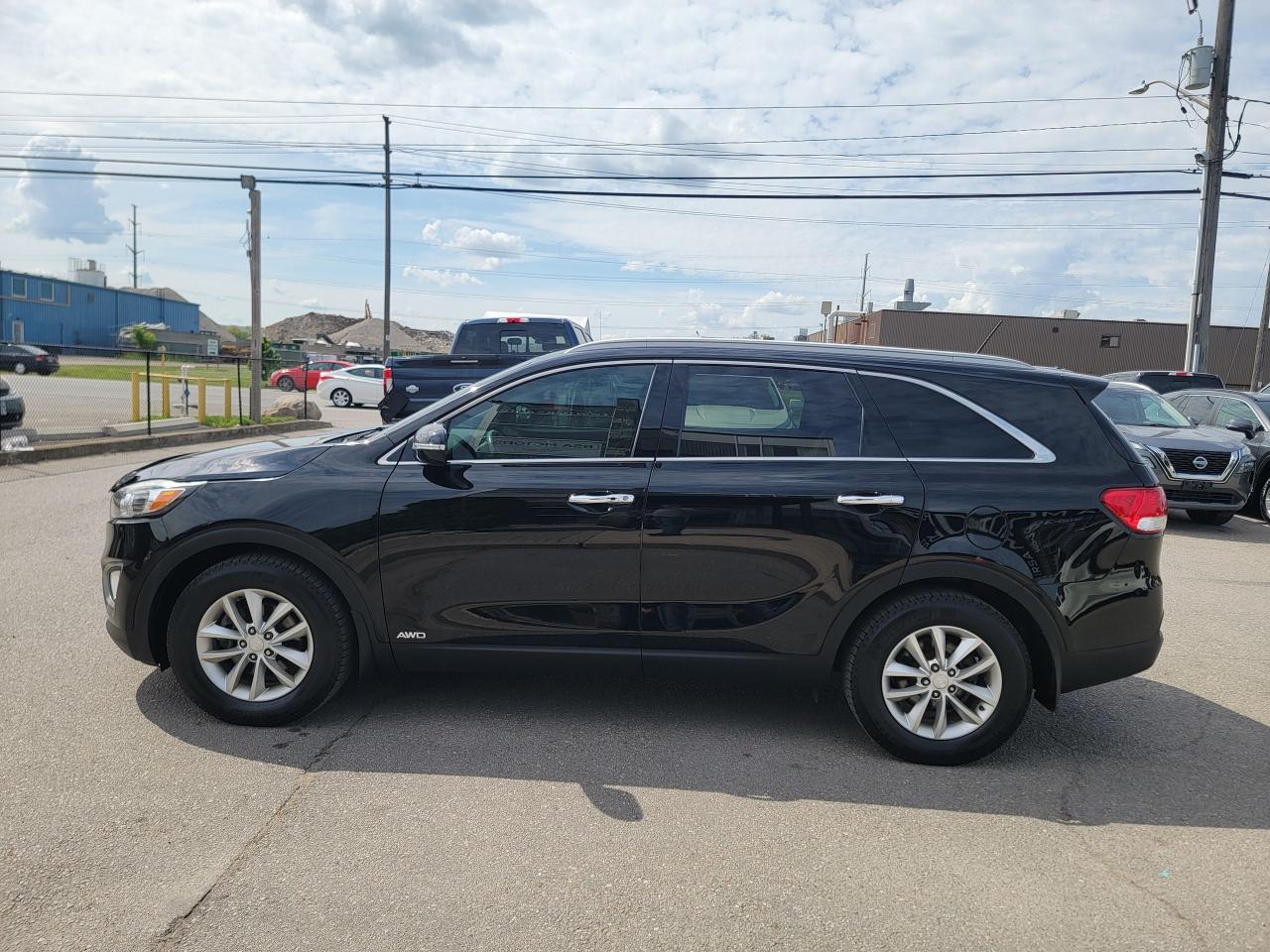 2016 Kia Sorento 3.3L LX+ - Photo #9