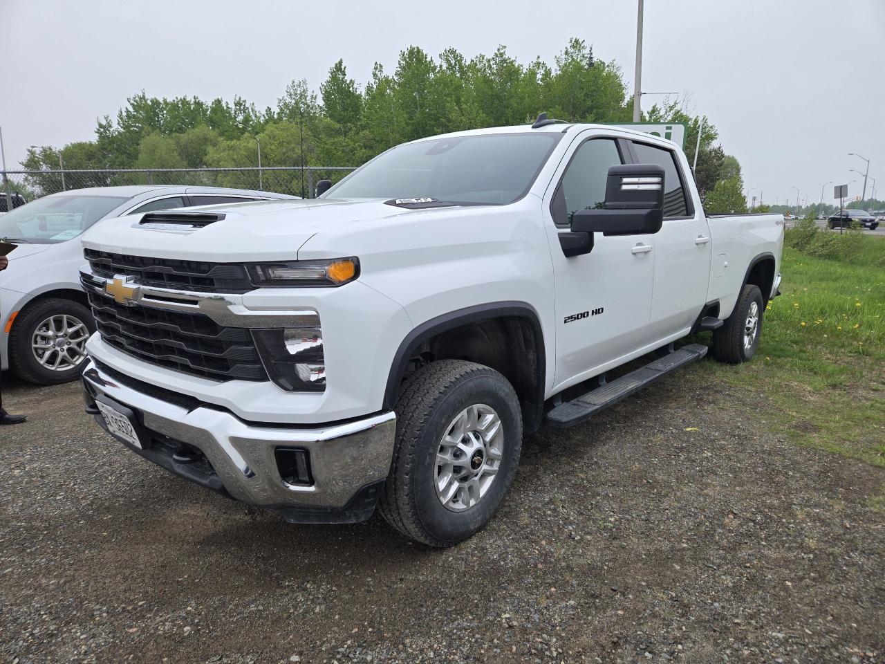 Used 2024 Chevrolet C/K 2500 LT for sale in Thunder Bay, ON