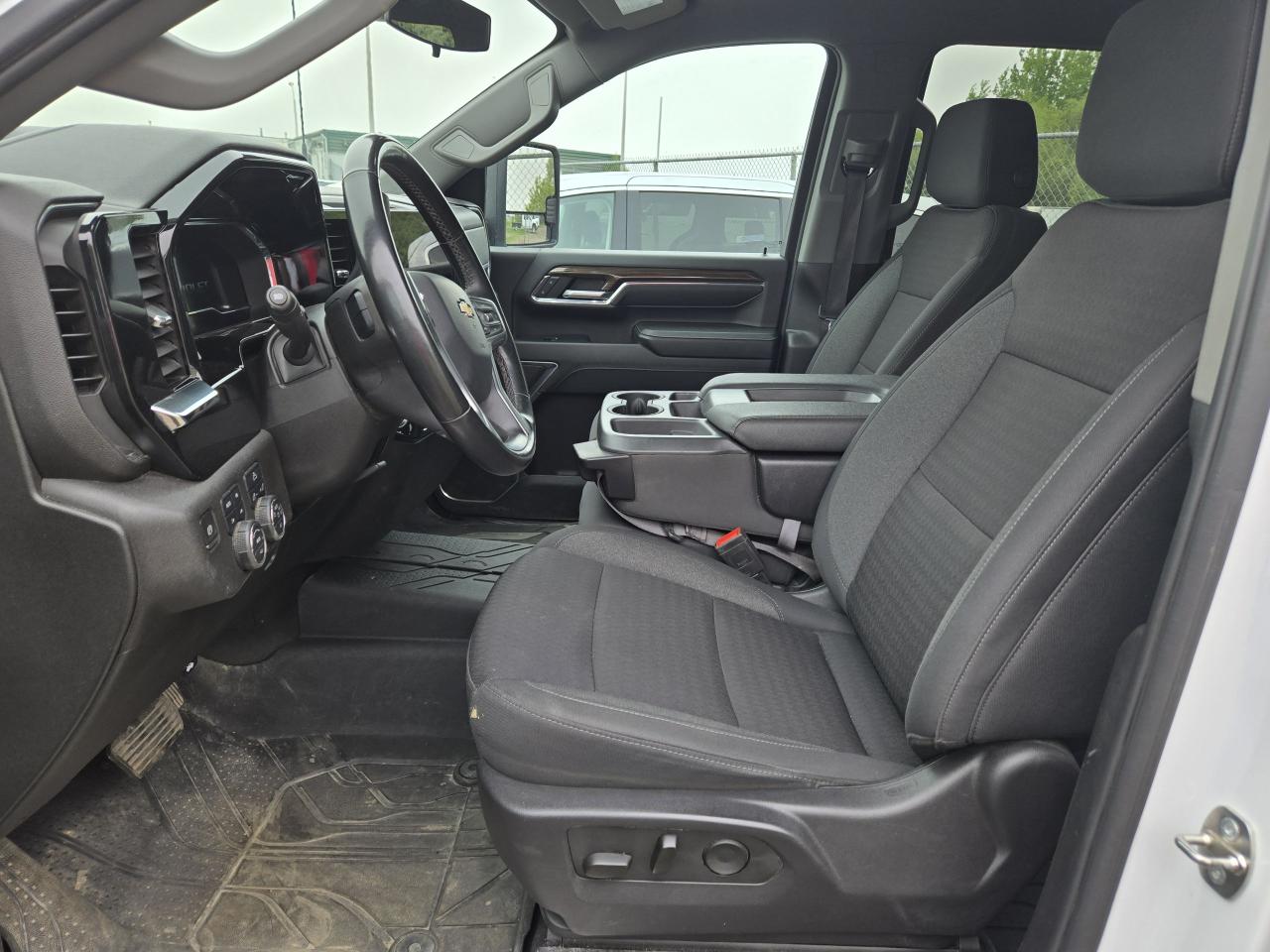 2024 Chevrolet C/K 2500 LT - Photo #7