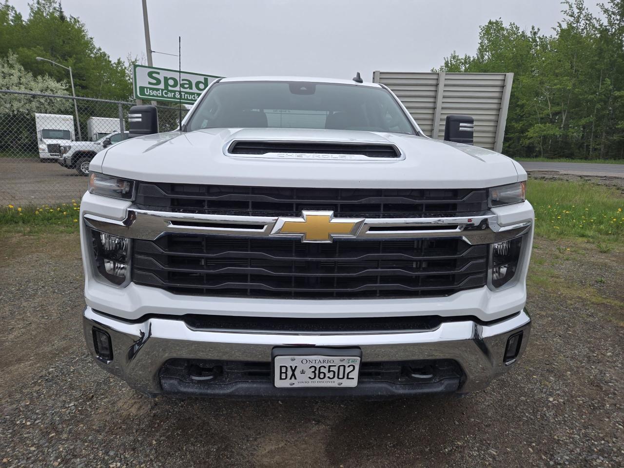 2024 Chevrolet C/K 2500 LT - Photo #2