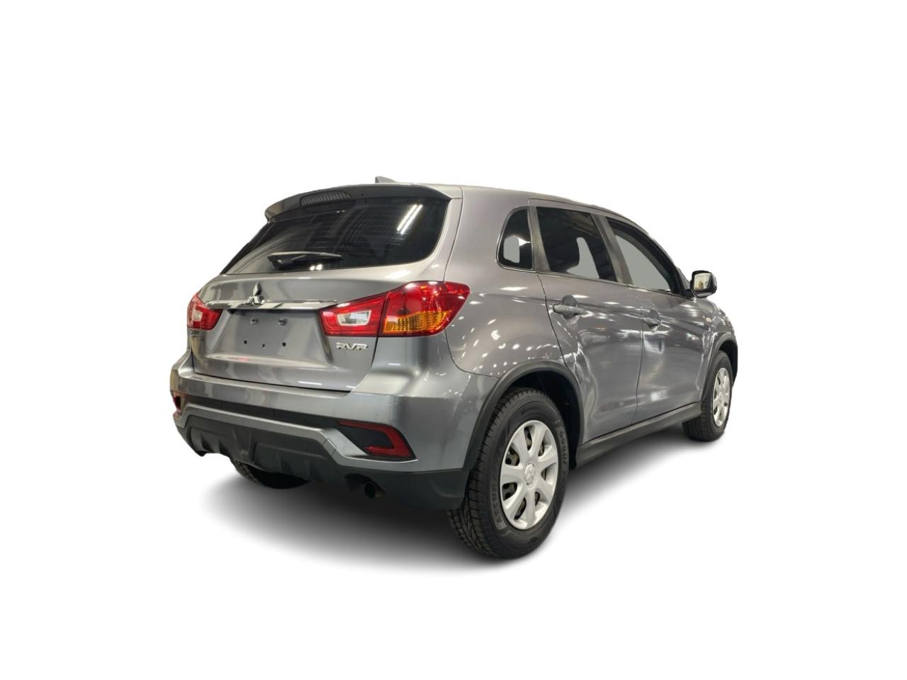 2018 Mitsubishi RVR ES Photo4