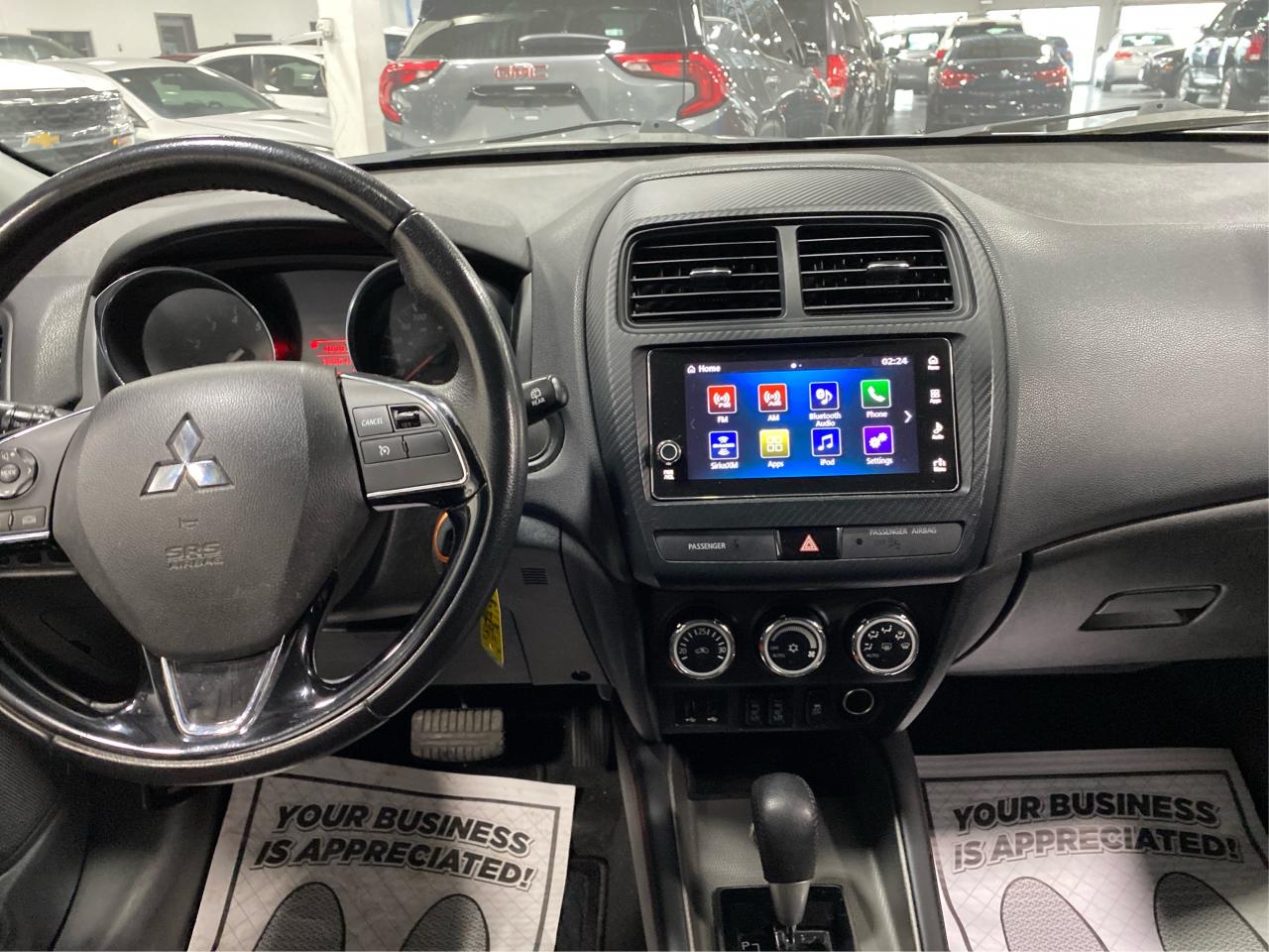 2018 Mitsubishi RVR ES Photo