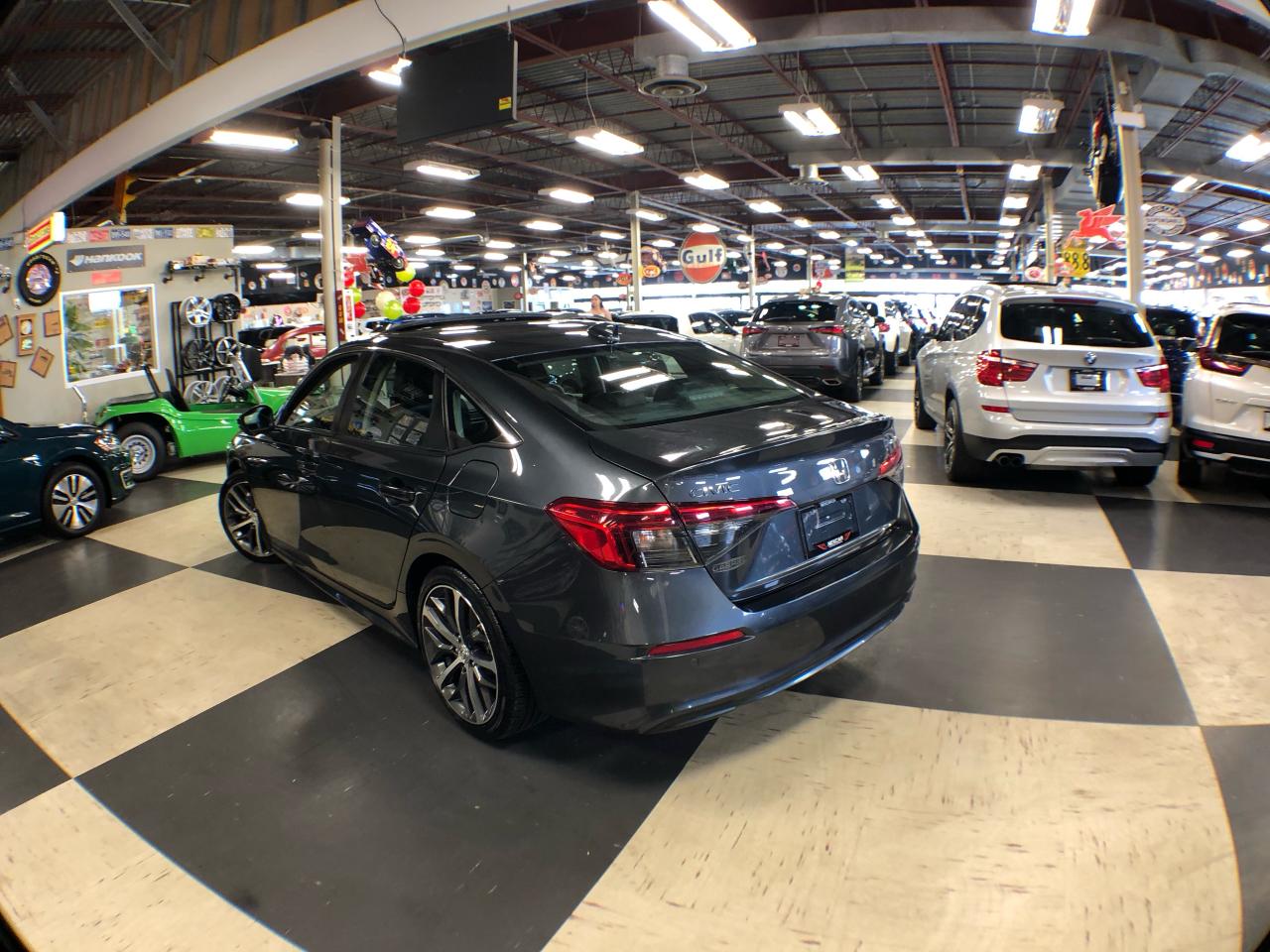 2022 Honda Civic TOURING AUT0 NAVI LEATHER SUNROOF CAMERA B/SPOT Photo4