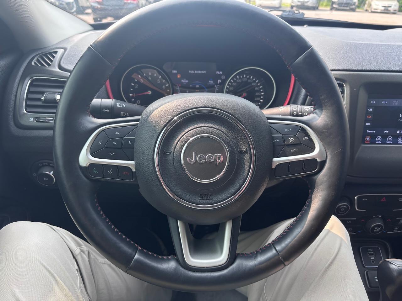 2018 Jeep Compass TRAILHAWK 4x4 LOADED LOW KMS - Photo #22