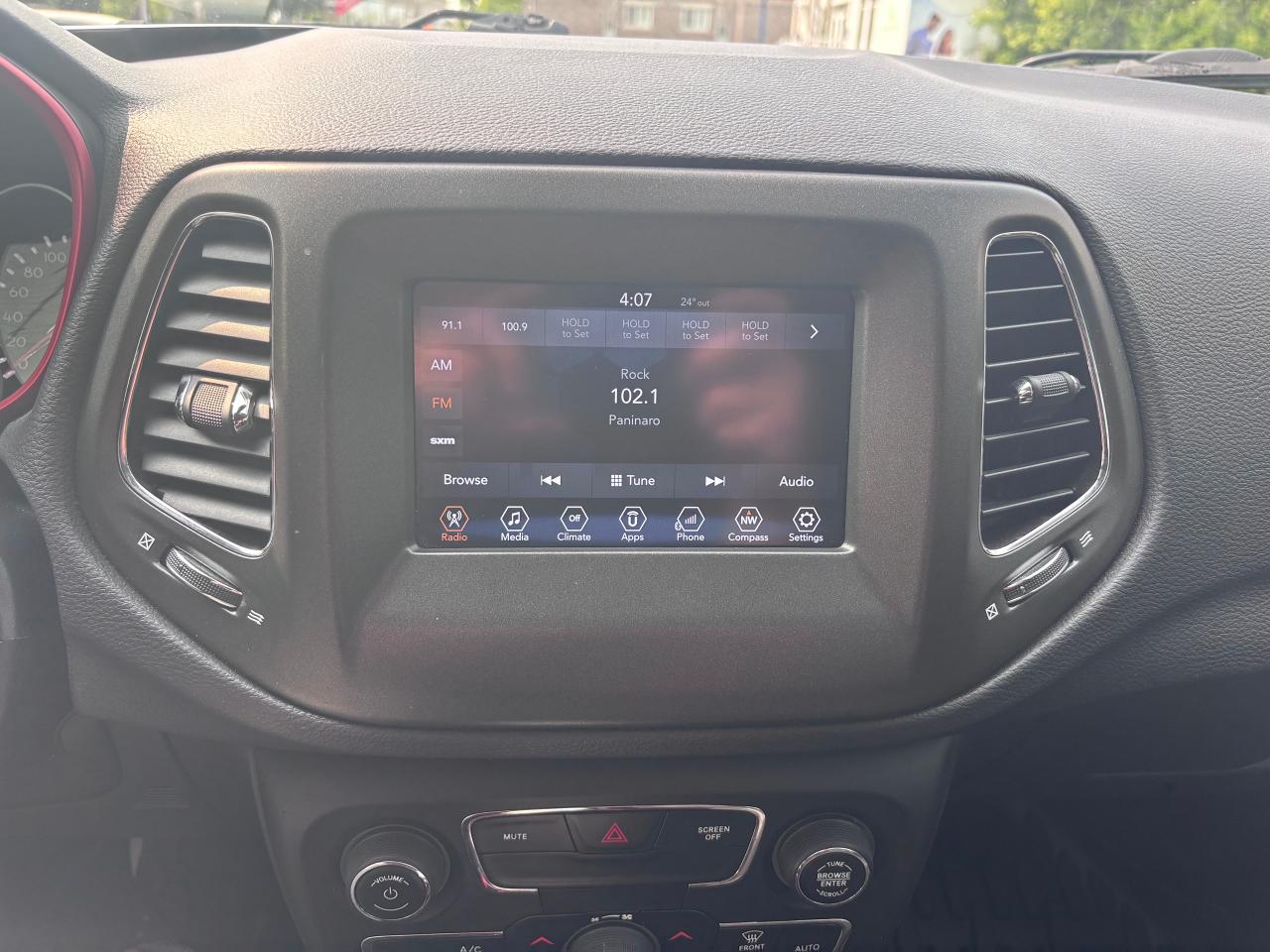 2018 Jeep Compass TRAILHAWK 4x4 LOADED LOW KMS - Photo #24