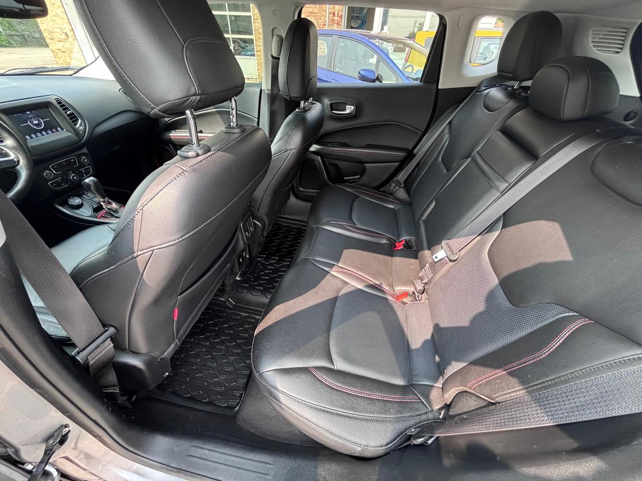 2018 Jeep Compass TRAILHAWK 4x4 LOADED LOW KMS - Photo #15