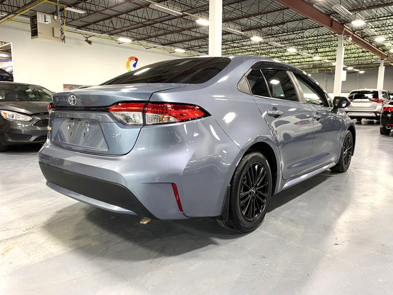2020 Toyota Corolla LE - Photo #5