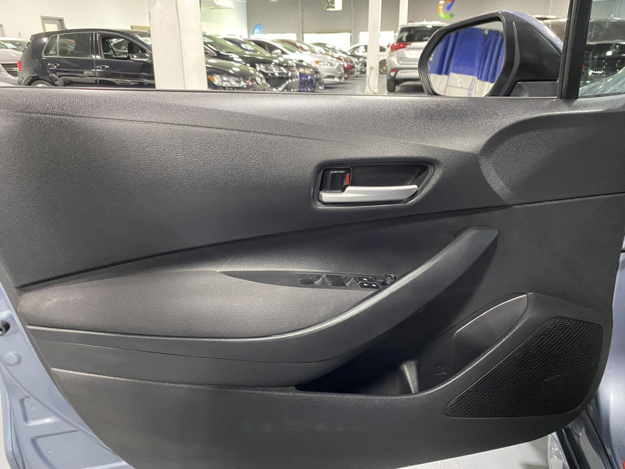 2020 Toyota Corolla LE - Photo #11
