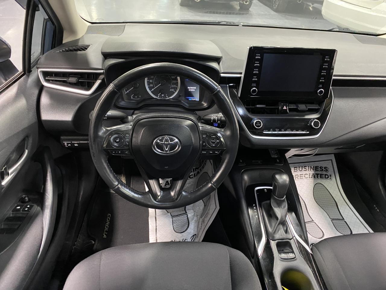 2020 Toyota Corolla LE - Photo #13