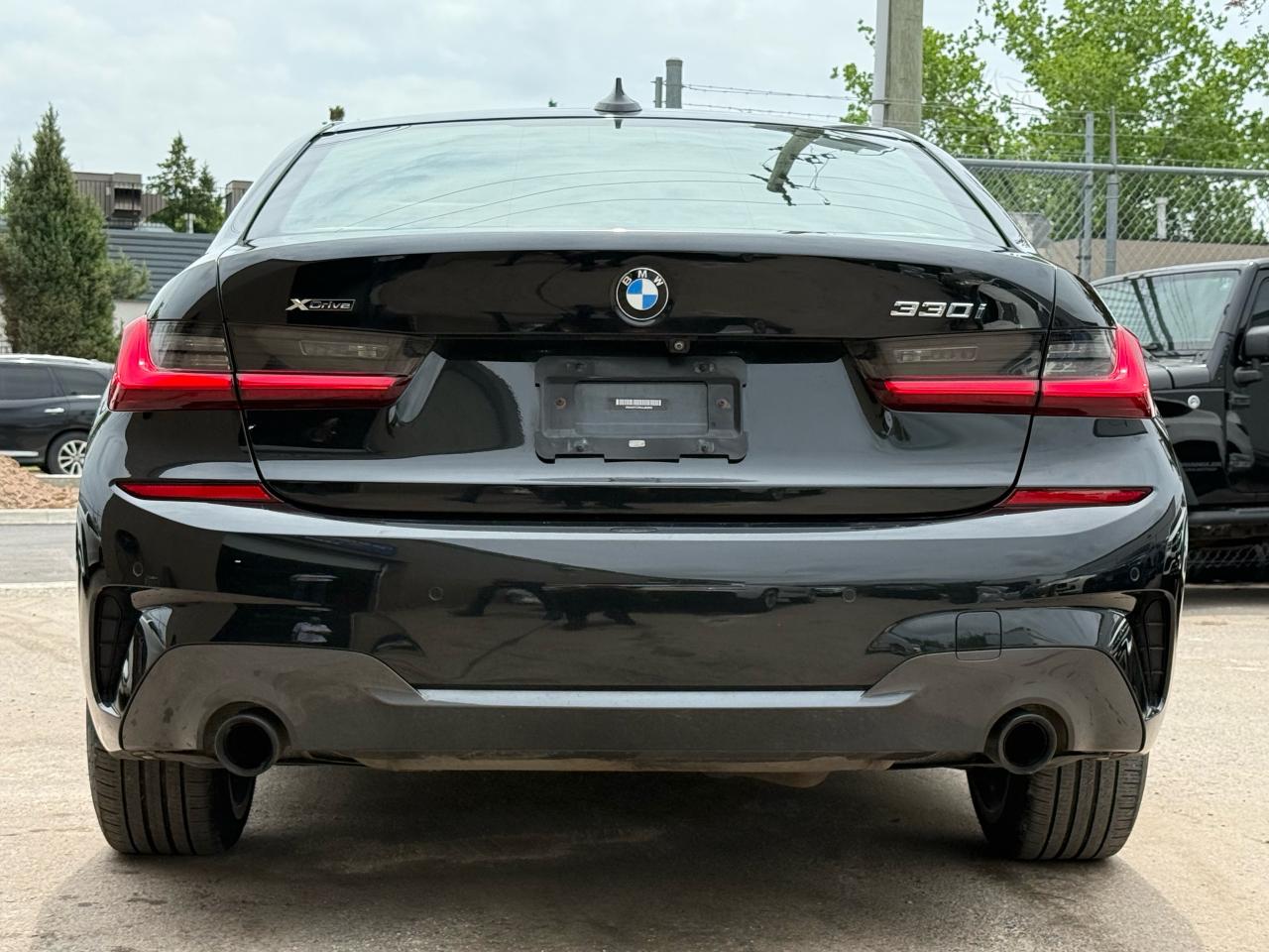 2019 BMW 3 Series 330i xDrive MSPORT|NAVI|SUNROOF - Photo #4