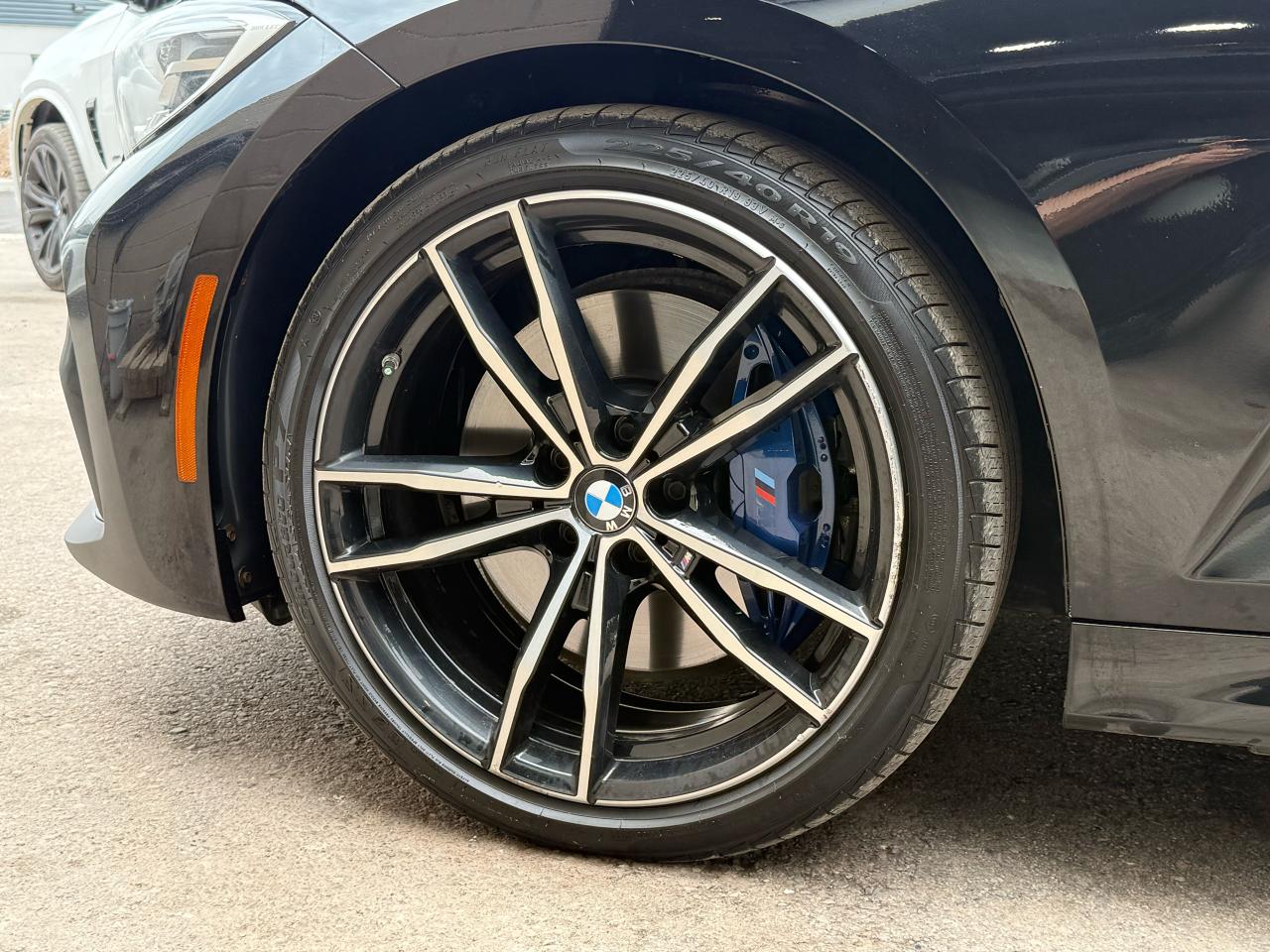 2019 BMW 3 Series 330i xDrive MSPORT|NAVI|SUNROOF - Photo #22