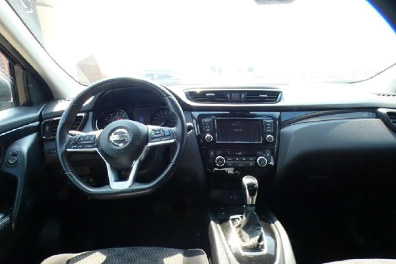 2023 Nissan Qashqai SV AWD w/Htd cloth seats, S/R, BUC - Photo #12