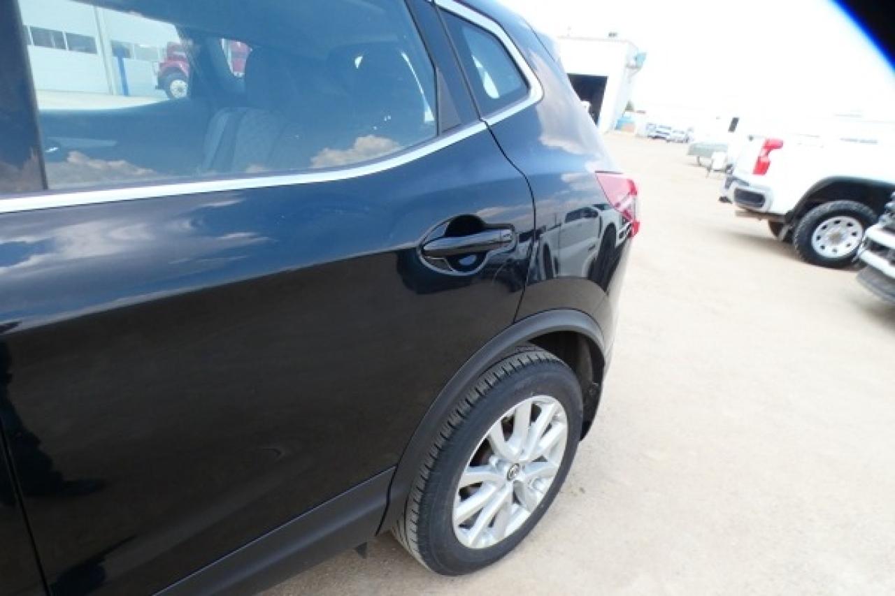 2023 Nissan Qashqai SV AWD w/Htd cloth seats, S/R, BUC - Photo #23