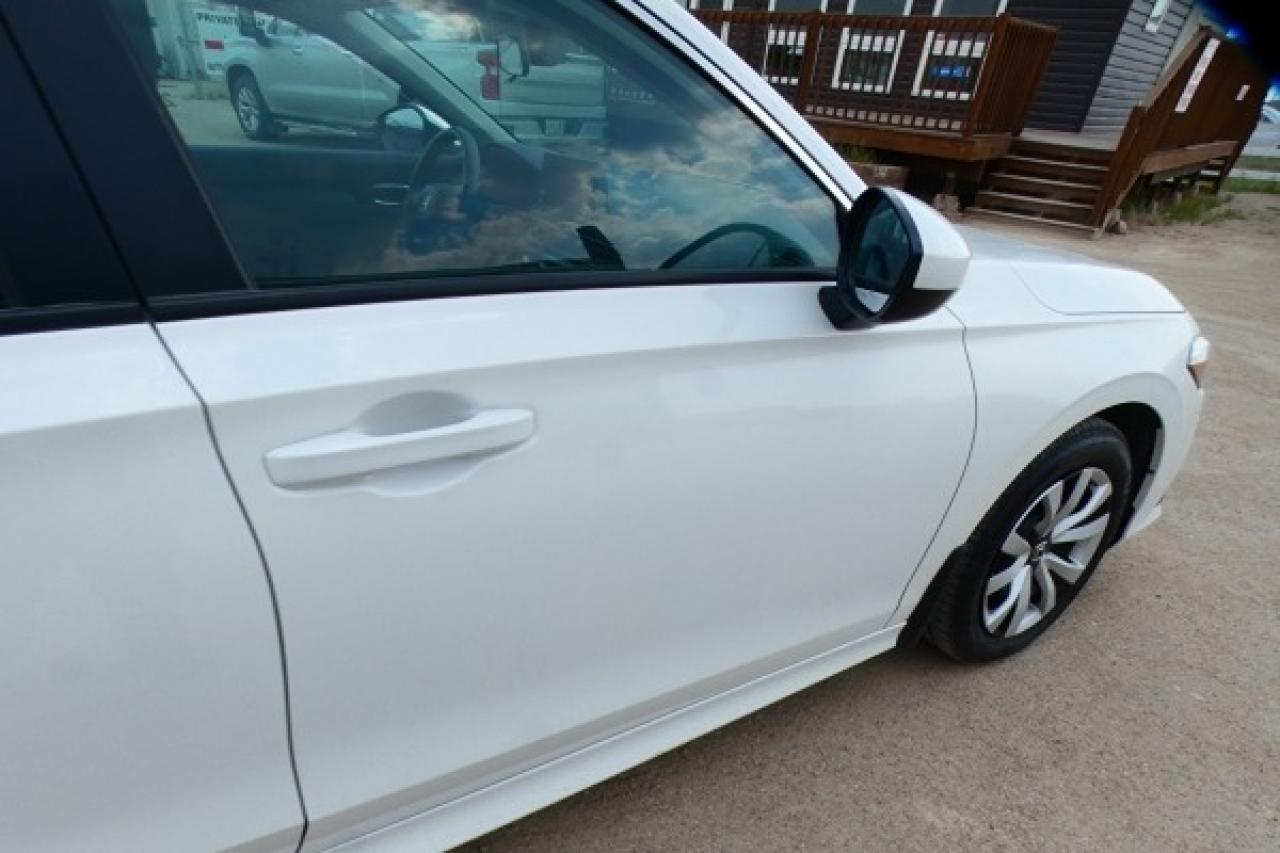 2024 Honda Civic CVT w/cloth seats, BUC - Photo #21