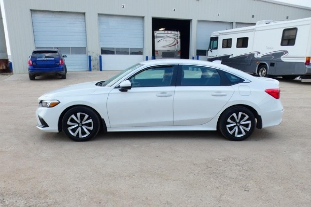 2024 Honda Civic CVT w/cloth seats, BUC